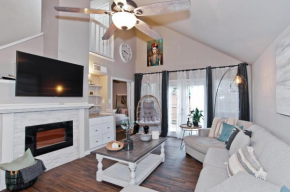 Entire cozy house in the heart of Irving DFW area- pet friendly-12 min from DFW airport